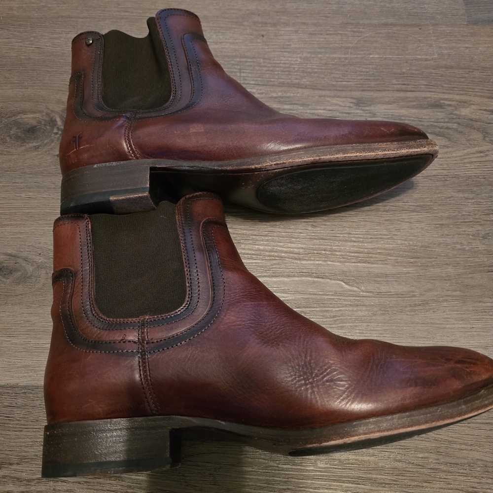 Men's Frye Chelsea Boots